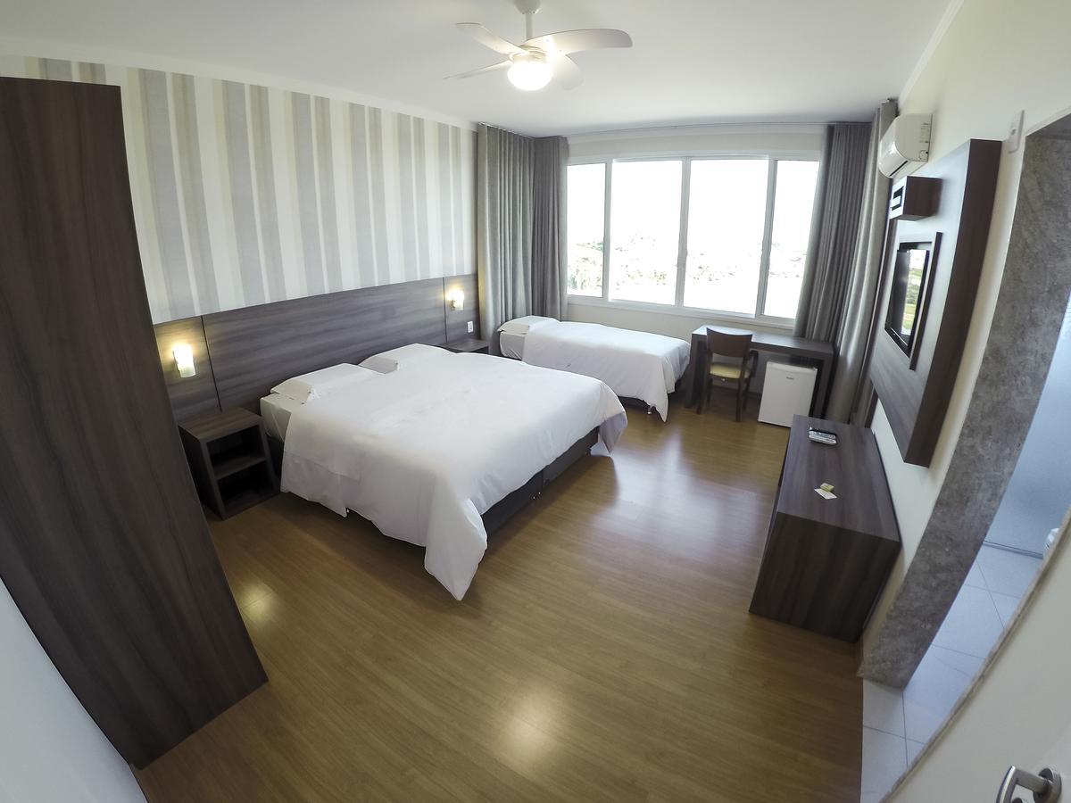 Hotel Ecovilly Santo Antonio da Patrulha Buitenkant foto