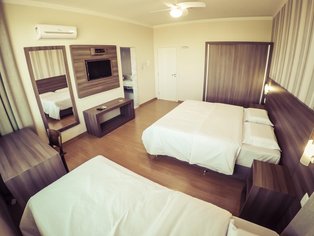 Hotel Ecovilly Santo Antonio da Patrulha Buitenkant foto